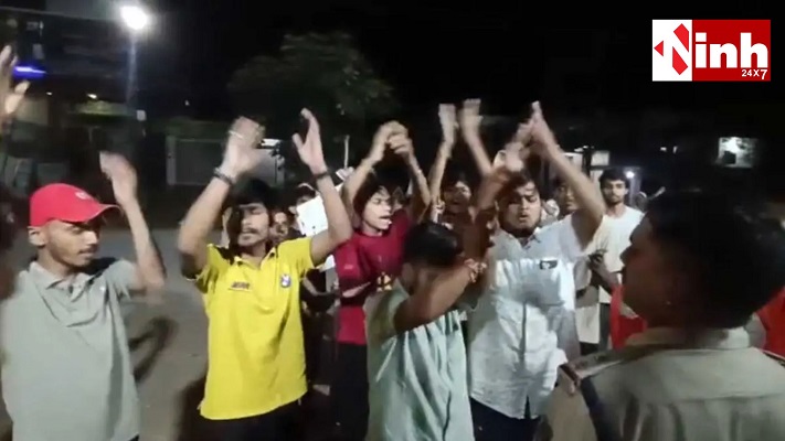 अंबिकापुर में PG कॉलेज की छात्रा की मौत, परिजनों के आरोप के बाद ABVP ने घेरा थाना