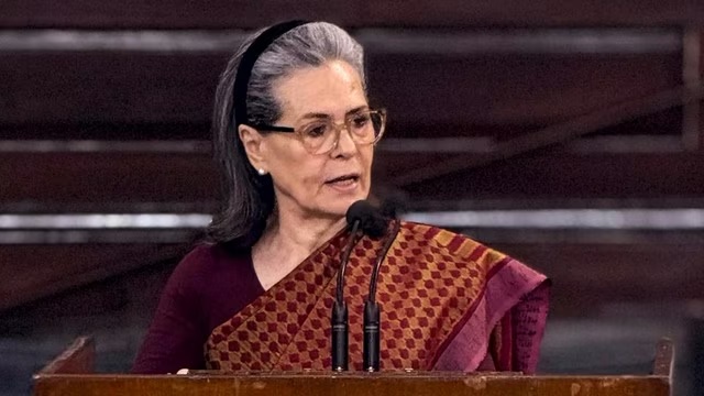 सोनिया गांधी की 1980 की वोटर लिस्ट एंट्री पर फिर सुनवाई: दिल्ली कोर्ट ने पुराना आदेश रद्द किया