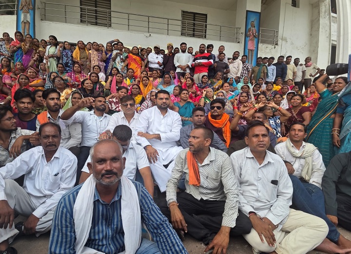 भाठागांव में सब्जी बाजार हटाने पहुंची टीम का विरोध, विवाद के बाद निगम कर्मचारियों से मारपीट