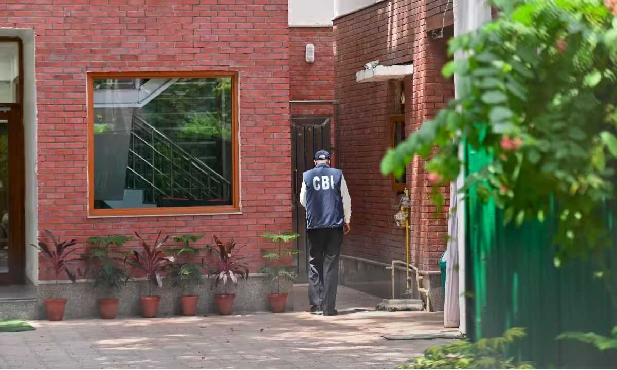 MP NEWS : जबलपुर-कटनी में CBI की कार्रवाई, फर्जी मार्कशीट से डाक विभाग में नौकरी पाने वाले 8 कर्मचारी गिरफ्तार