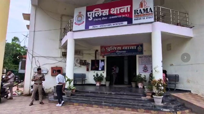 डोंगरगढ़ में डबल मर्डर से सनसनी, मां-बेटे की हत्या; बेटी पर भी जानलेवा हमला