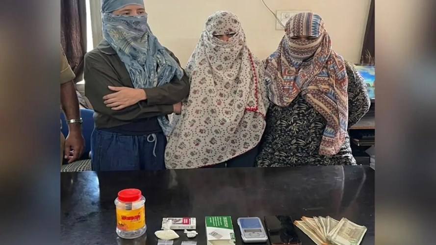 रायपुर के वेलनेस सेंटर में ड्रग्स का कथित कारोबार, 3 गिरफ्तार; डेढ़ लाख की MDMA जब्त