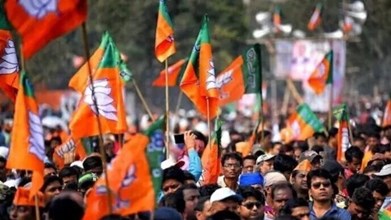 गुजरात में BJP की बंपर जीत, गांधीनगर समेत तीनों शहरी निकायों में लहराया परचम