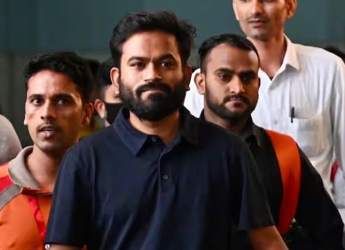 ‘तिरंगा लहराना क्राइम नहीं’, अभिजीत दीपके का ऐलान, 16 अक्टूबर को दिल्ली में करेंगे ‘लहरा दो तिरंगा’ कार्यक्रम