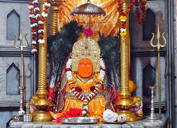डोंगरगढ़ में पंचमी भेंट की परंपरा निभाई गई, मां बम्लेश्वरी और आंगा देव का हुआ मिलन