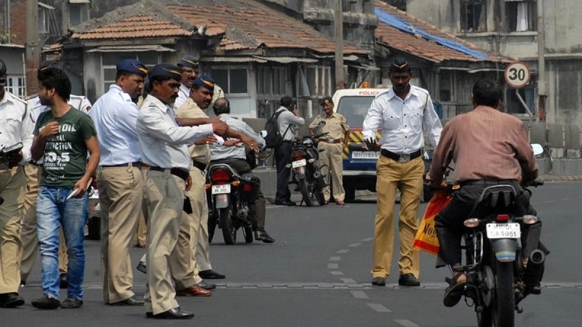 BHOPAL NEWS : दशहरे पर राजधाना में ट्रैफिक रहेगा डाइवर्ट, दोपहर 2 बजे से भारी वाहनों की नो-एंट्री, कई रास्ते रहेंगे बंद