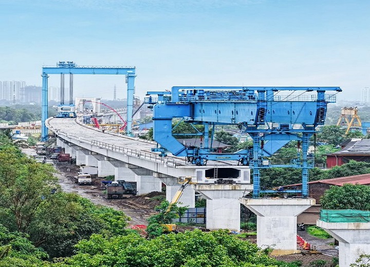 India Bullet Train: 2027 में दौड़ सकती है देश की पहली बुलेट ट्रेन, समुद्र के नीचे 7 KM लंबी सुरंग और 100 फीट गहरा स्टेशन तैयार