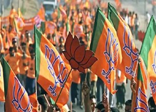 किसानों की नाराजगी से BJP में बवाल, 15 पदाधिकारियों और कार्यकर्ताओं ने दिया इस्तीफा