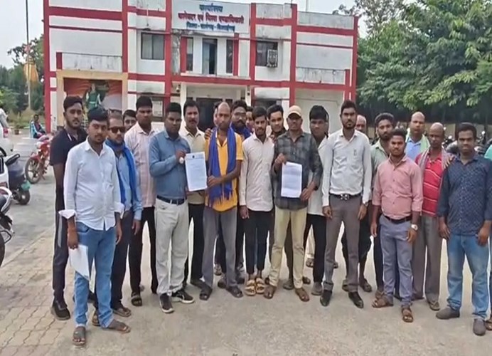 सारंगढ़-बिलाईगढ़ में नए पत्थर क्रेशर का विरोध, ग्रामीणों ने कलेक्टर से लगाई गुहार