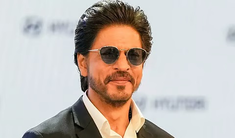 Box Office Report: शाहरुख खान का जलवा, 5 साल में कमाई के मामले में बने नंबर वन!