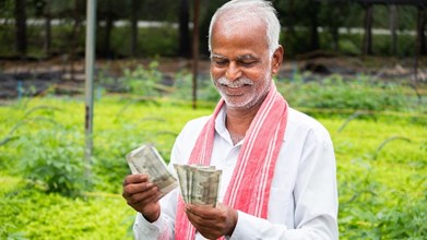 किसानों के खाते में पहुंचे ₹2,000, मोदी सरकार ने जारी किए ₹18,680 करोड़; ऐसे चेक करें अपना नाम