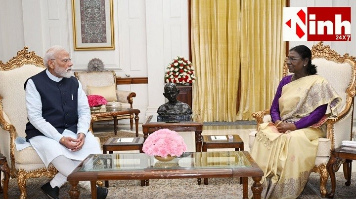 PM Modi Meets President Murmu: जॉर्ज कुरियन के इस्तीफे के बाद केंद्रीय मंत्रिमंडल विस्तार की चर्चाएं तेज