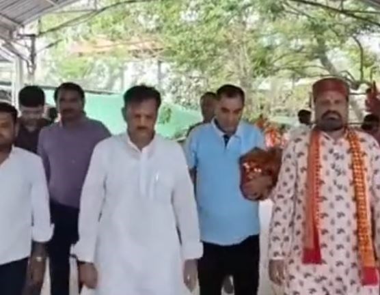 MAIHAR NEWS : मां शारदा के दर्शन करने पहुंचे उप मुख्यमंत्री राजेन्द्र शुक्ल, प्रदेश की सुख-समृद्धि की कामना की