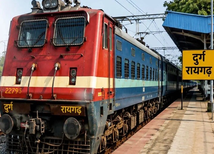 रक्षाबंधन पर रेलवे का तोहफा: दुर्ग से रायगढ़ तक स्पेशल पैसेंजर; 3 दिन होगा संचालन